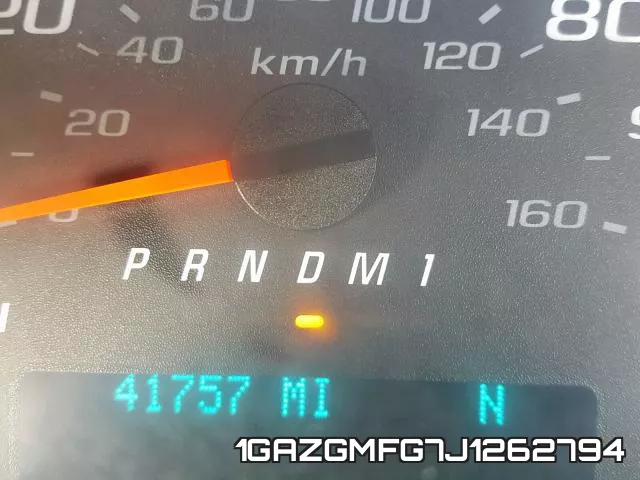 1GAZGMFG7J1262794 фото 9