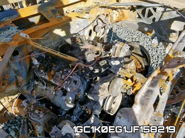 1GC1K0EG1JF158219 фото 8