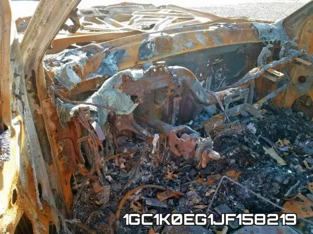 1GC1K0EG1JF158219 фото 9