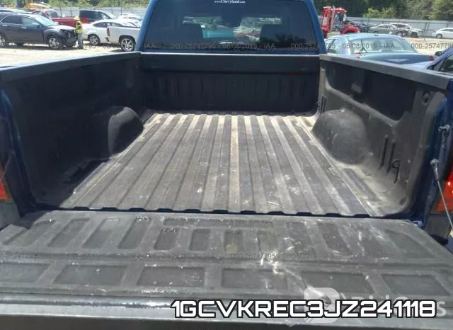 1GCVKREC3JZ241118 фото 9