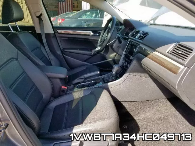 1VWBT7A34HC049713 фото 6