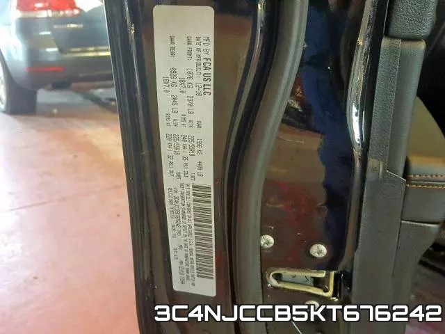 3C4NJCCB5KT676242 фото 2