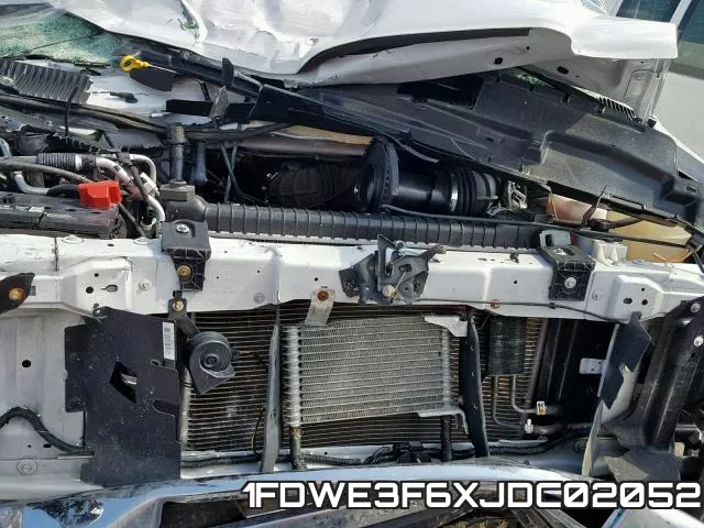 1FDWE3F6XJDC02052 фото 8