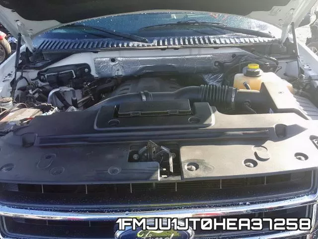 1FMJU1JT0HEA37258 фото 8
