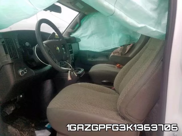 1GAZGPFG3K1363706 фото 6