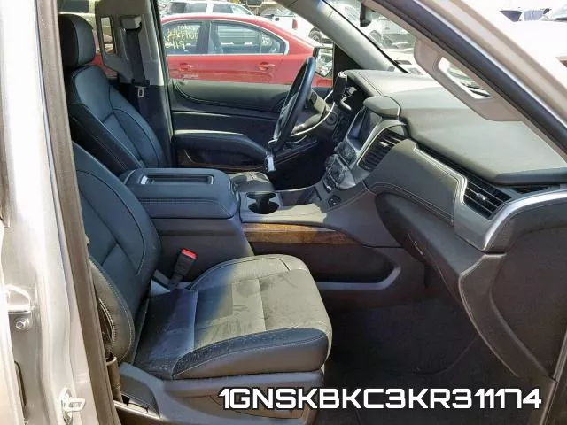 1GNSKBKC3KR311174 фото 6