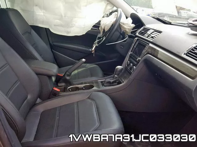 1VWBA7A31JC033030 фото 6