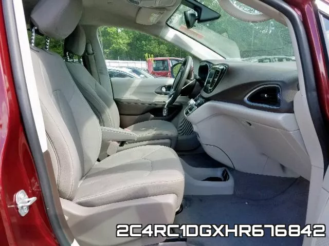 2C4RC1DGXHR676842 фото 6