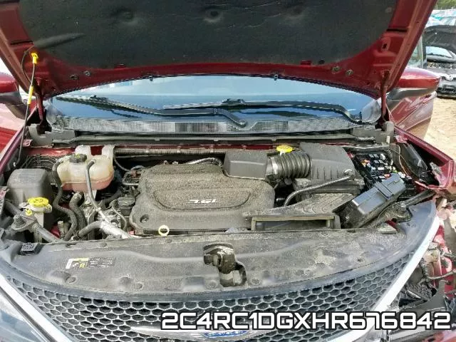 2C4RC1DGXHR676842 фото 8