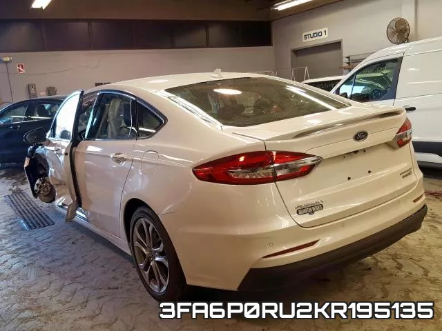 3FA6P0RU2KR195135 фото 4