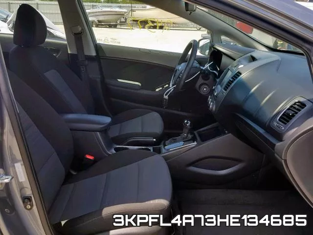 3KPFL4A73HE134685 фото 5