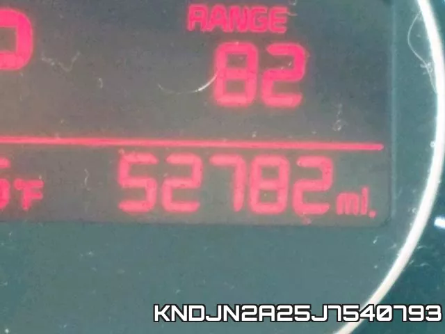KNDJN2A25J7540793 фото 9