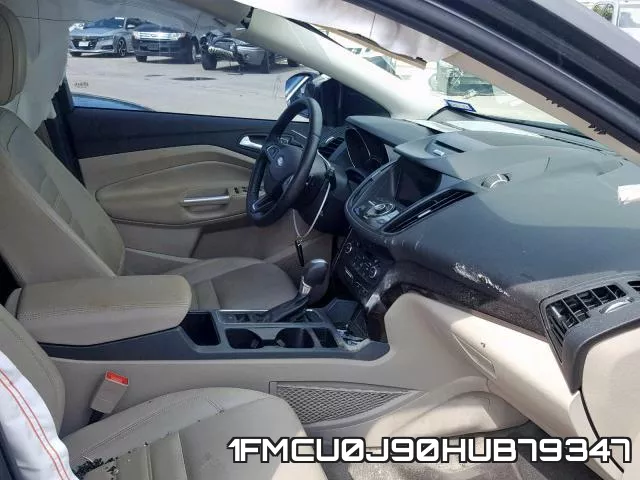 1FMCU0J90HUB79347 фото 6