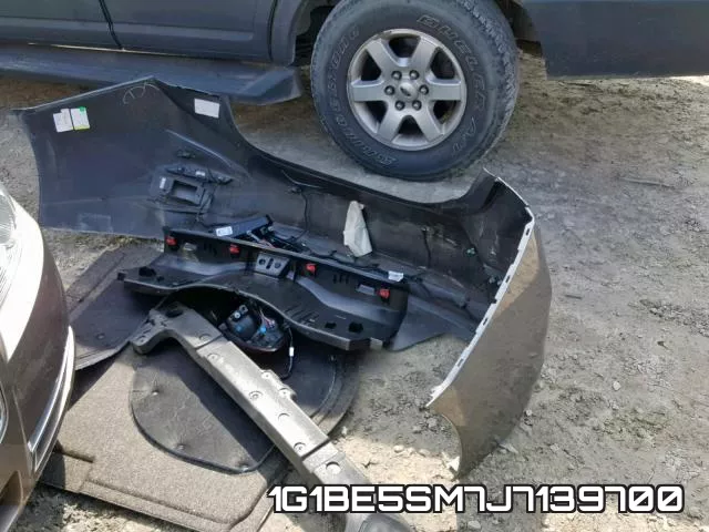 1G1BE5SM7J7139700 фото 10