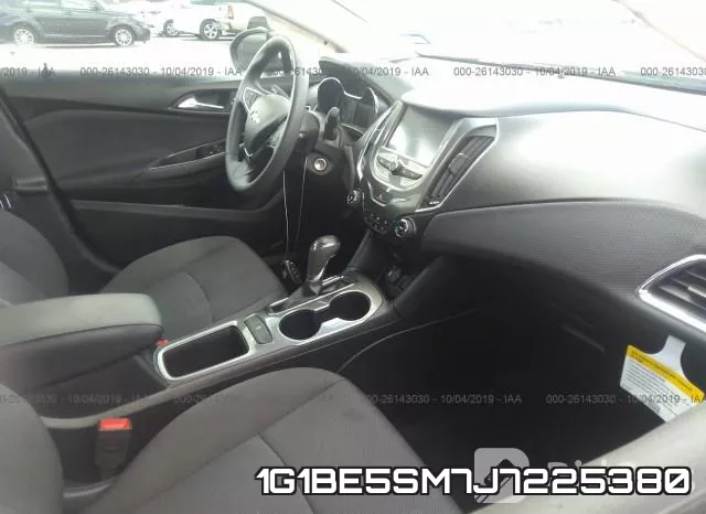 1G1BE5SM7J7225380 фото 6
