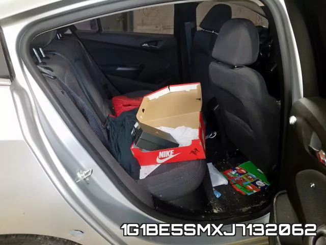 1G1BE5SMXJ7132062 фото 7