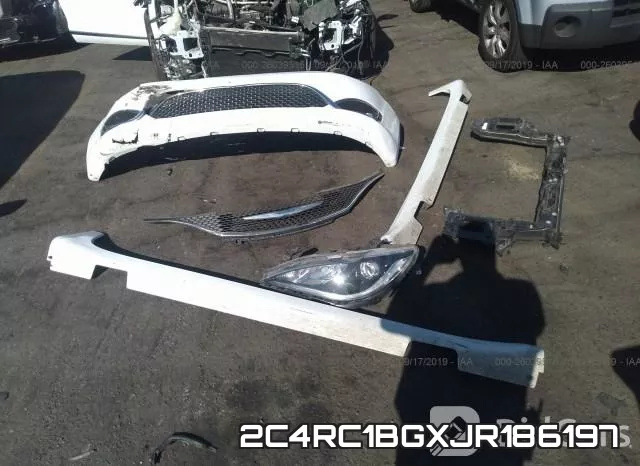 2C4RC1BGXJR186197 фото 7