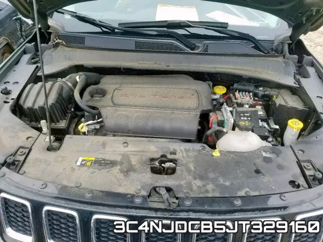 3C4NJDCB5JT329160 фото 8