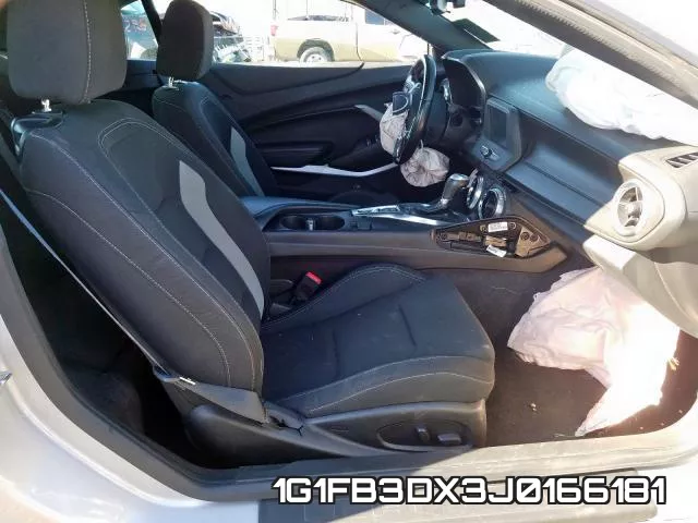1G1FB3DX3J0166181 фото 6