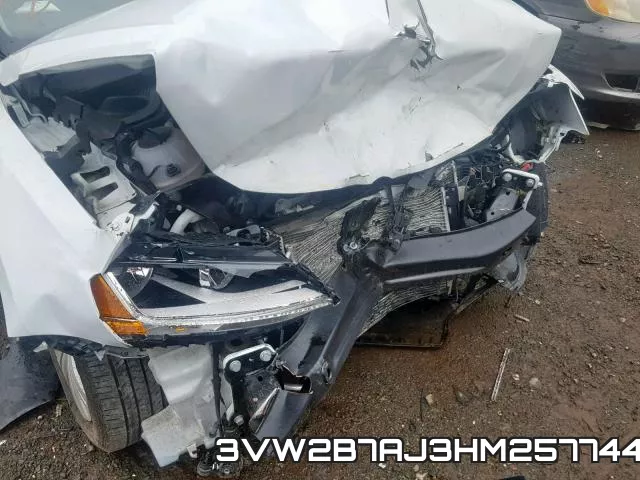 3VW2B7AJ3HM257744 фото 10