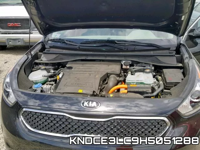 KNDCE3LC9H5051288 фото 8