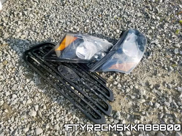 1FTYR2CM5KKA88800 фото 8
