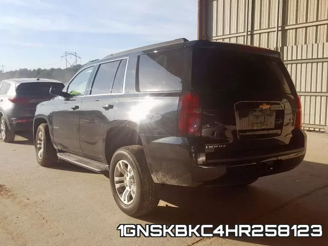1GNSKBKC4HR258123 фото 4