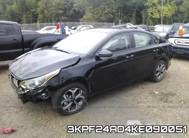 3KPF24AD4KE090051 фото 3