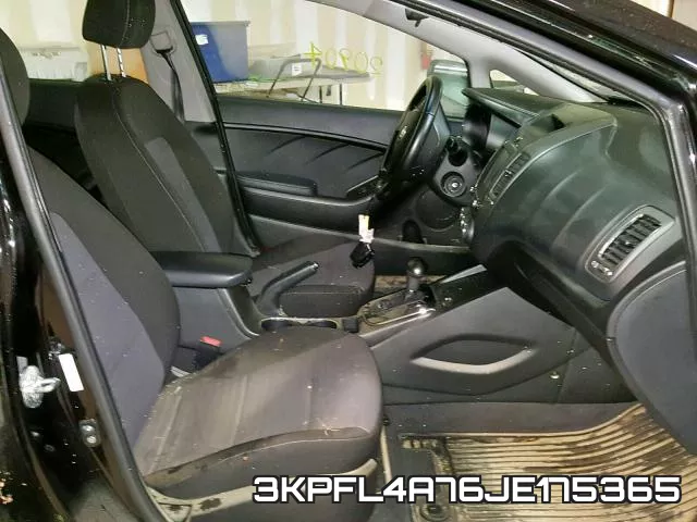 3KPFL4A76JE175365 фото 6