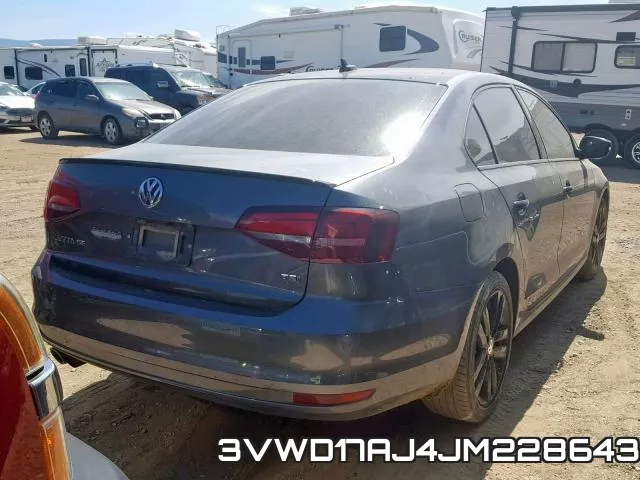 3VWD17AJ4JM228643 фото 5