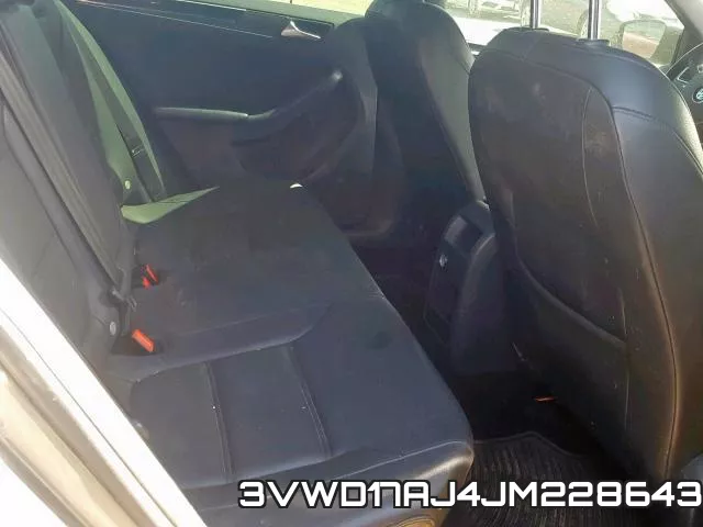 3VWD17AJ4JM228643 фото 7