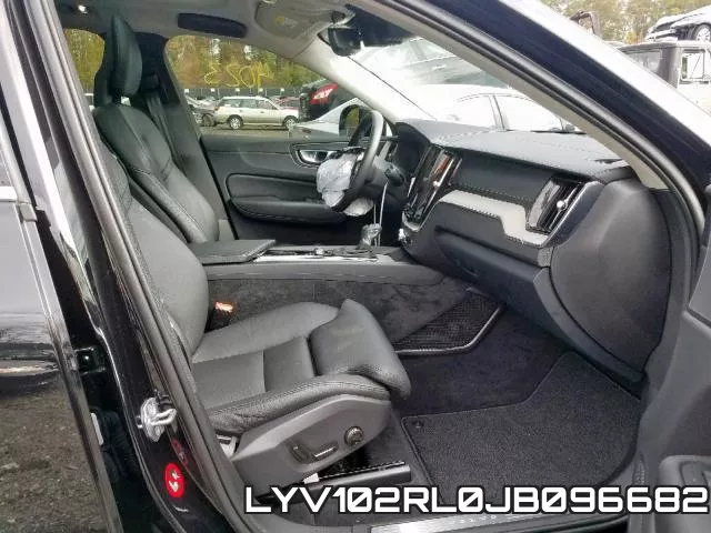 LYV102RL0JB096682 фото 6