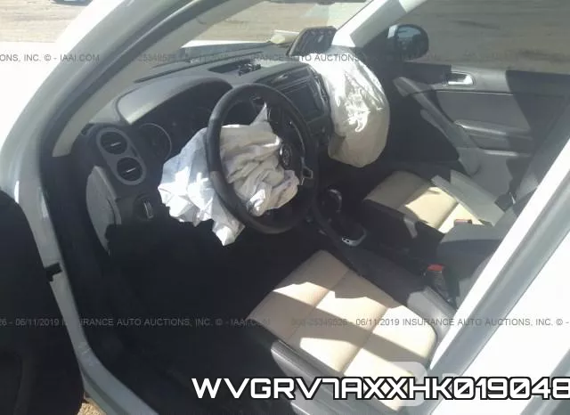WVGRV7AXXHK019048 фото 6