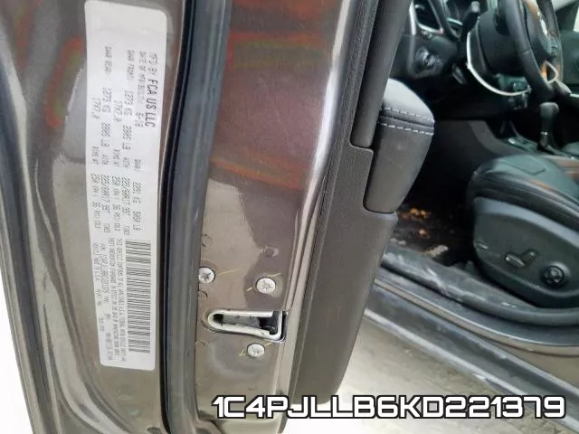 1C4PJLLB6KD221379 фото 2
