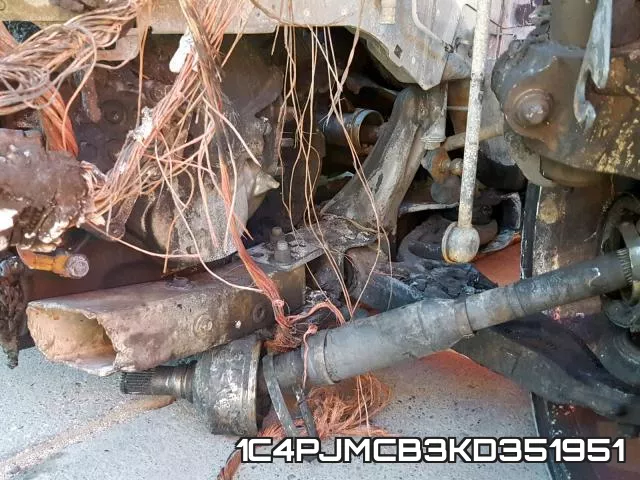 1C4PJMCB3KD351951 фото 10