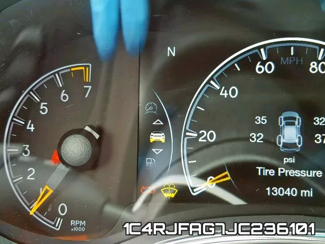 1C4RJFAG7JC236101 фото 8