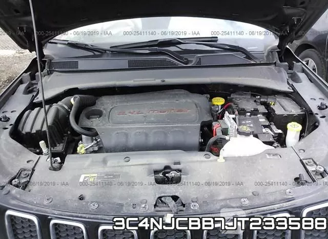 3C4NJCBB7JT233588 фото 2