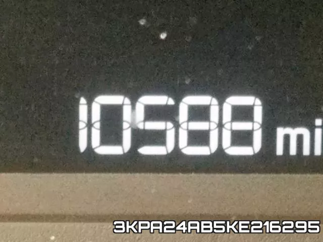 3KPA24AB5KE216295 фото 9