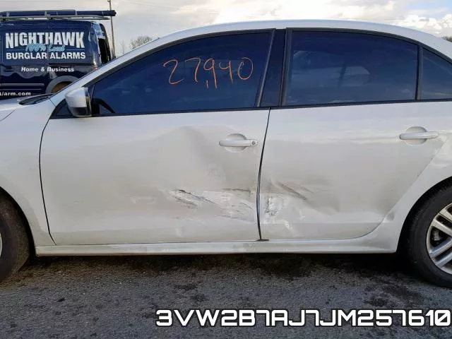 3VW2B7AJ7JM257610 фото 10