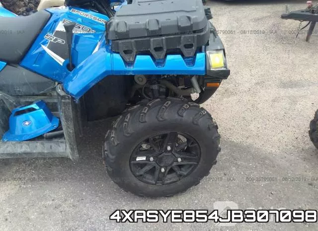4XASYE854JB307098 фото 6