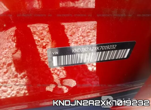KNDJN2A2XK7019232 фото 10