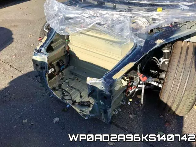 WP0AD2A96KS140742 фото 4