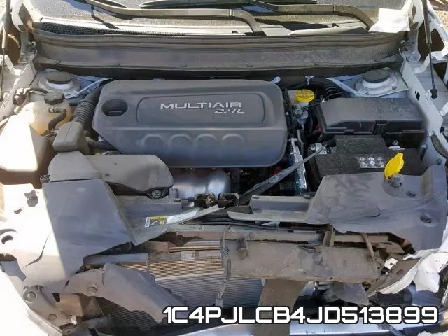 1C4PJLCB4JD513899 фото 8
