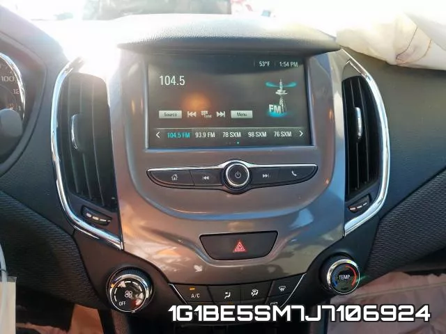 1G1BE5SM7J7106924 фото 10