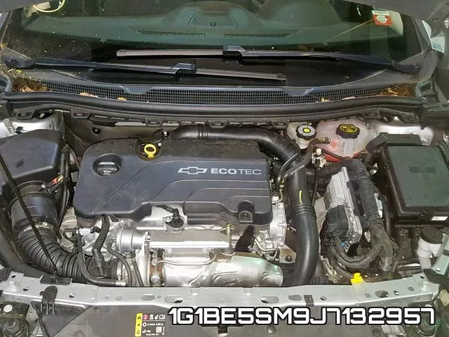 1G1BE5SM9J7132957 фото 8