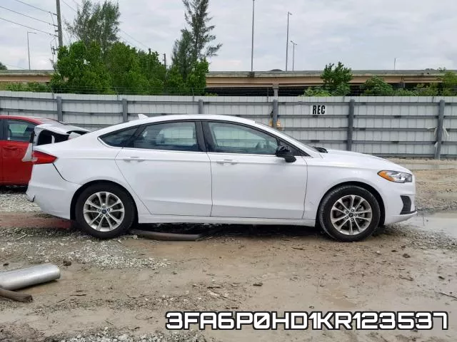 3FA6P0HD1KR123537 фото 8