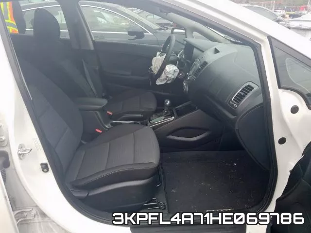 3KPFL4A71HE069786 фото 6