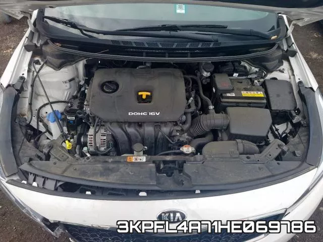 3KPFL4A71HE069786 фото 8