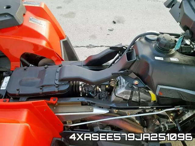 4XASEE579JA251096 фото 6