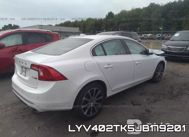 LYV402TK5JB179201 фото 4